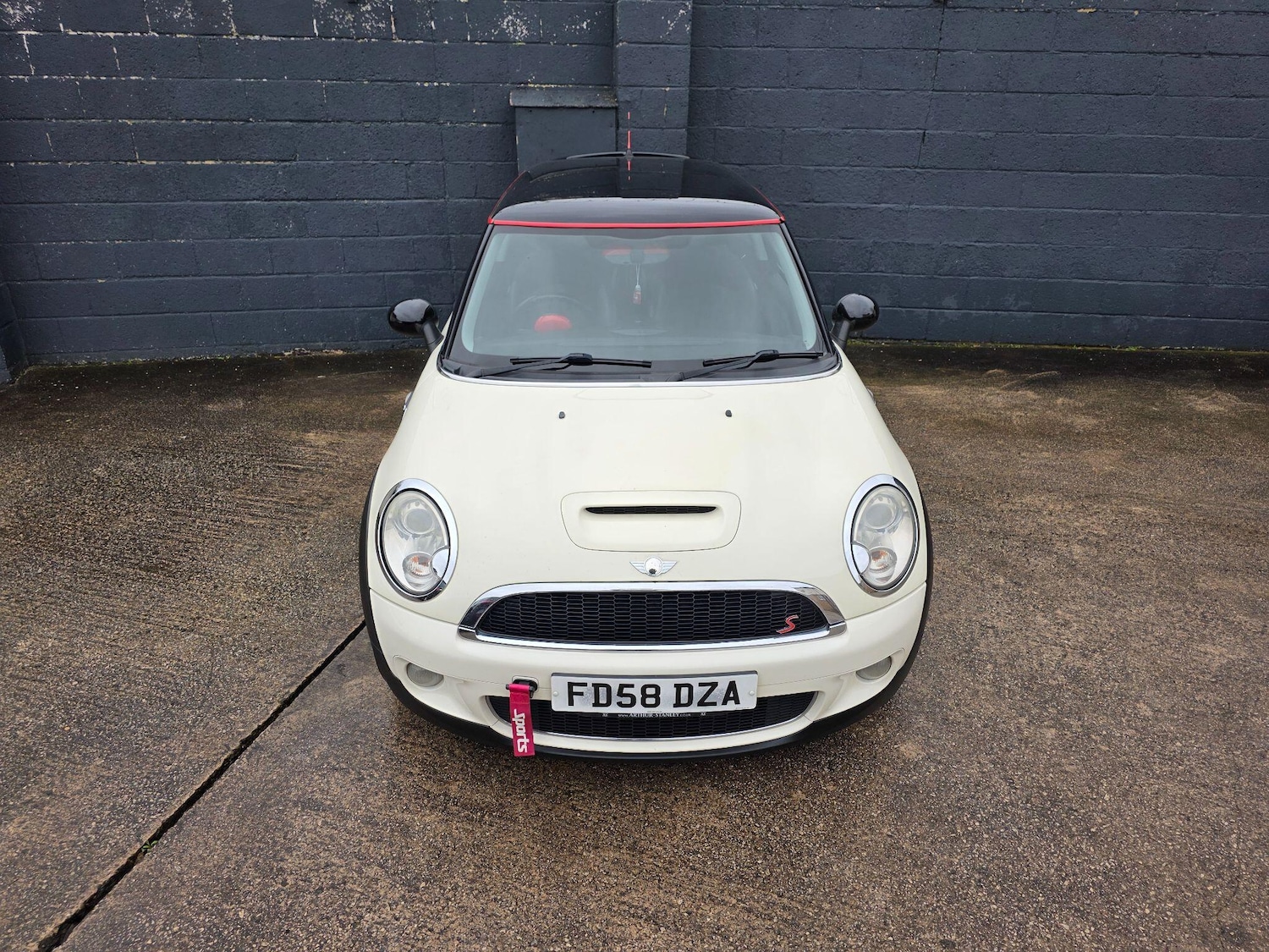 Used MINI Hatch 2009 for sale - 78033920: Photo 2