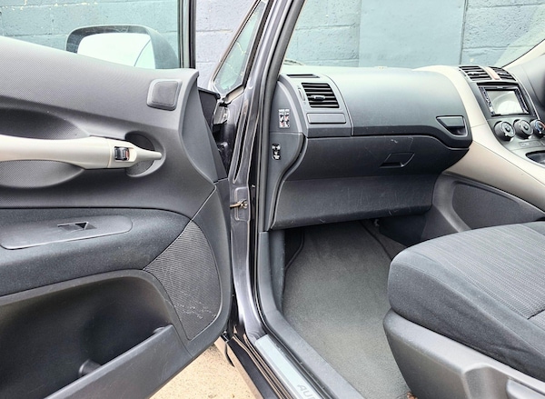 Used Toyota Auris 2007 for sale - 75415433: Photo 31