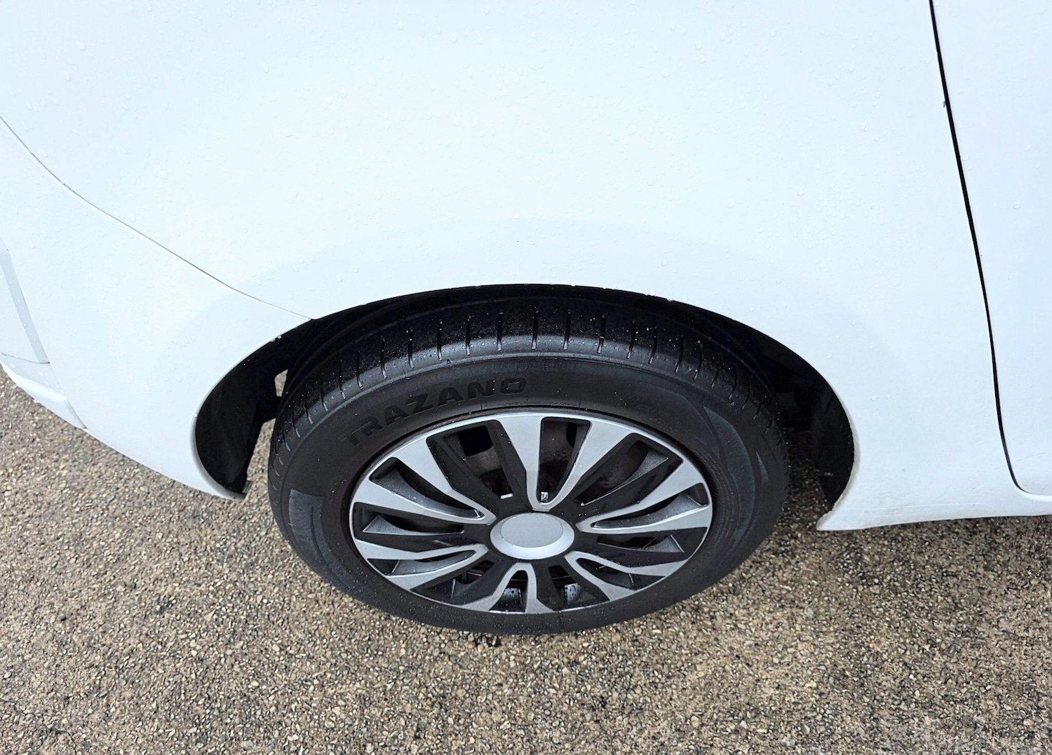 Used Citroen C4 Picasso 2012 for sale - 76226671: Photo 22