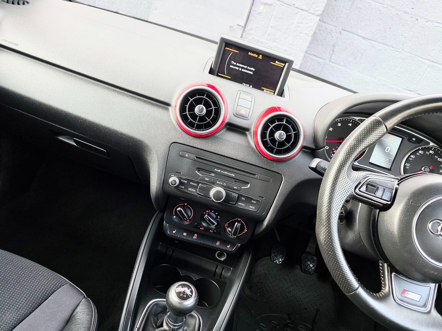 Used Audi A1 2014 for sale - 77659988: Photo 36