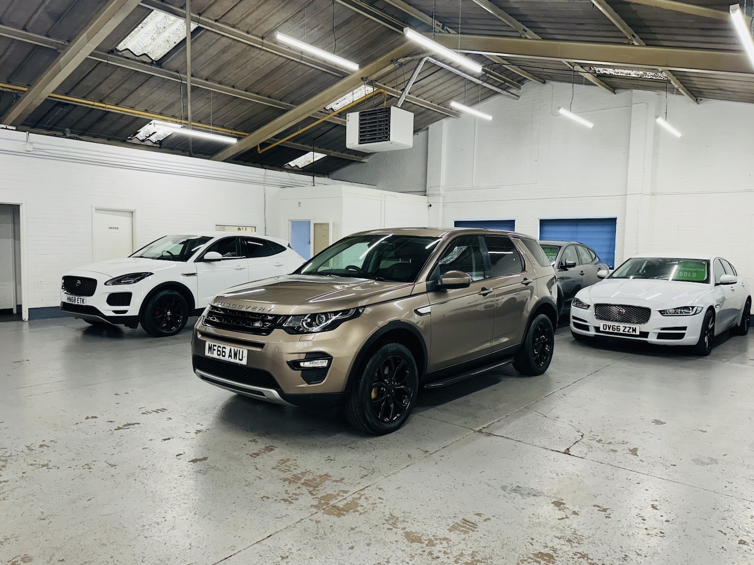 Used Land Rover Discovery Sport 2016 for sale - 77991658: Photo 12
