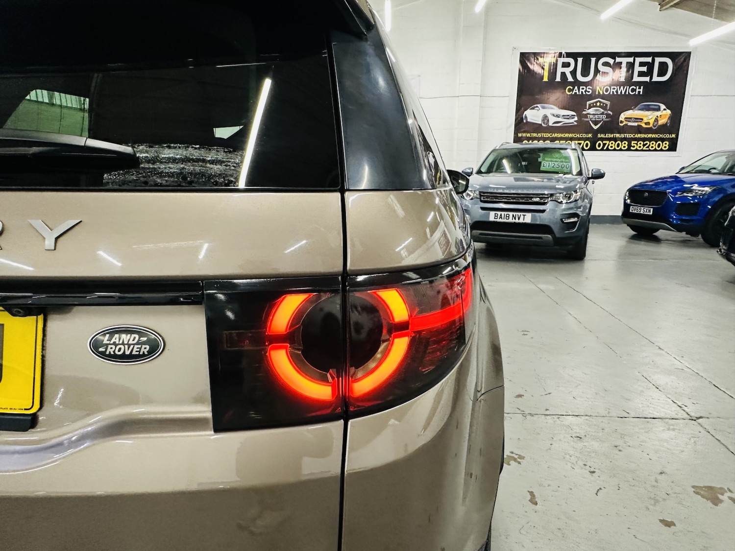 Used Land Rover Discovery Sport 2016 for sale - 77991658: Photo 36