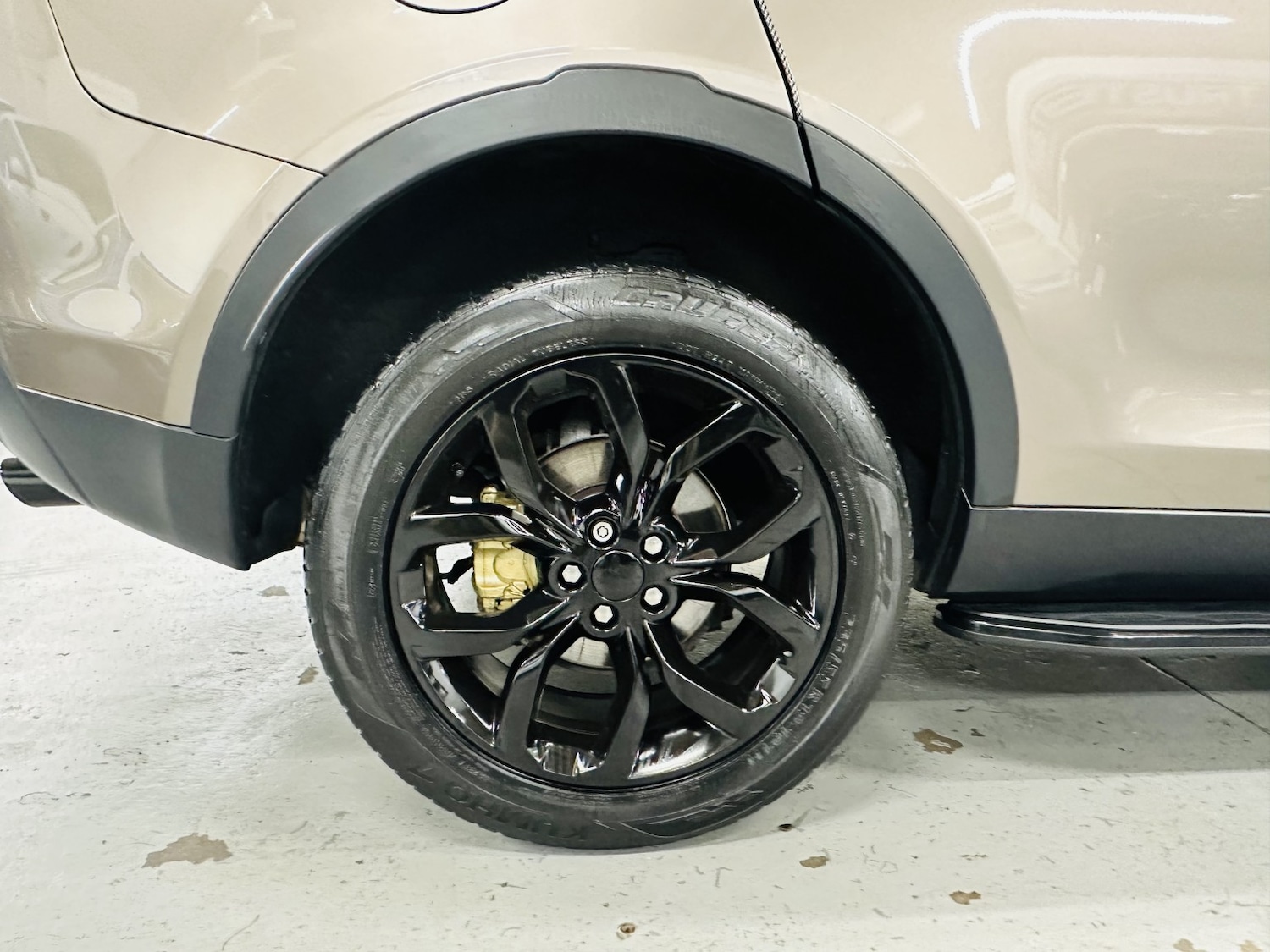 Used Land Rover Discovery Sport 2016 for sale - 77991658: Photo 39