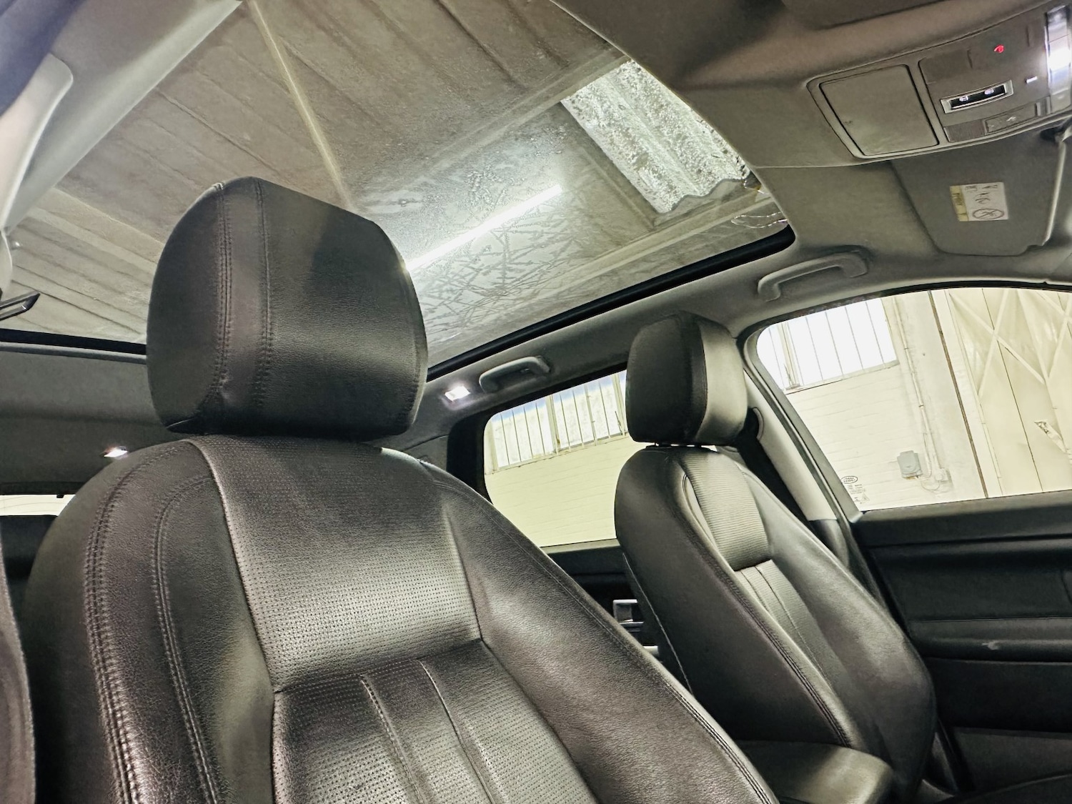 Used Land Rover Discovery Sport 2016 for sale - 77991658: Photo 49