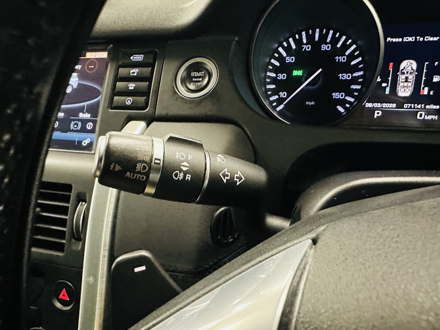 Used Land Rover Discovery Sport 2016 for sale - 77991658: Photo 79