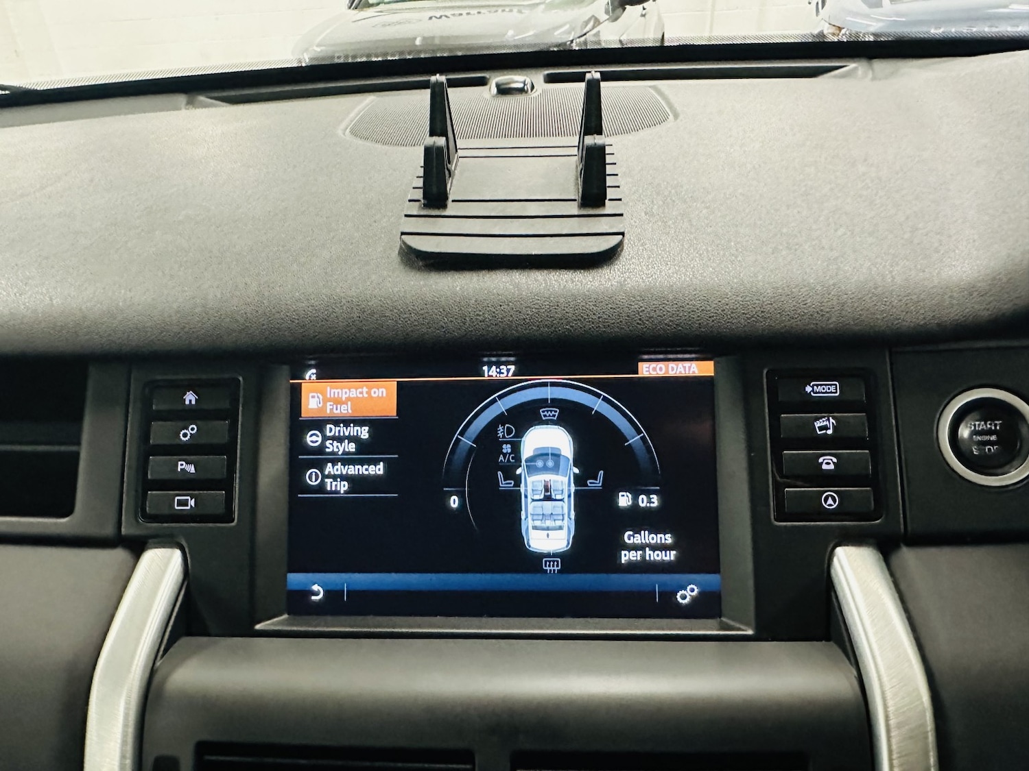 Used Land Rover Discovery Sport 2016 for sale - 77991658: Photo 95