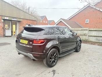 Used Land Rover Range Rover Evoque 2017 for sale - 77027884: Photo