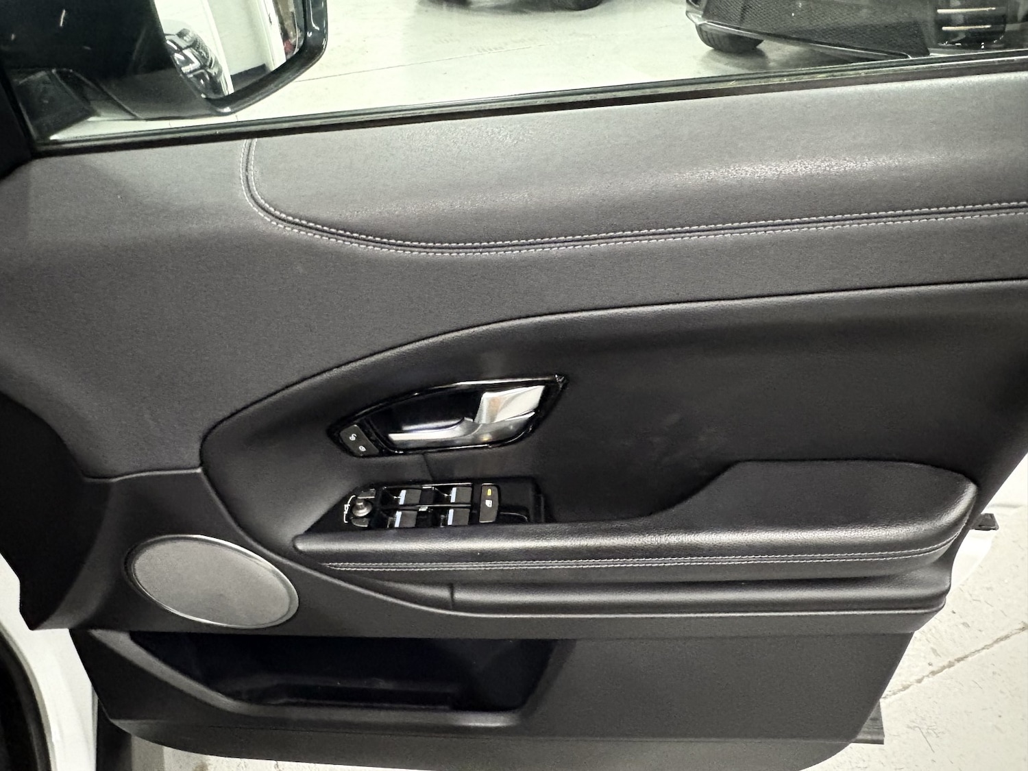 Used Land Rover Range Rover Evoque 2018 for sale - 77303681: Photo 29