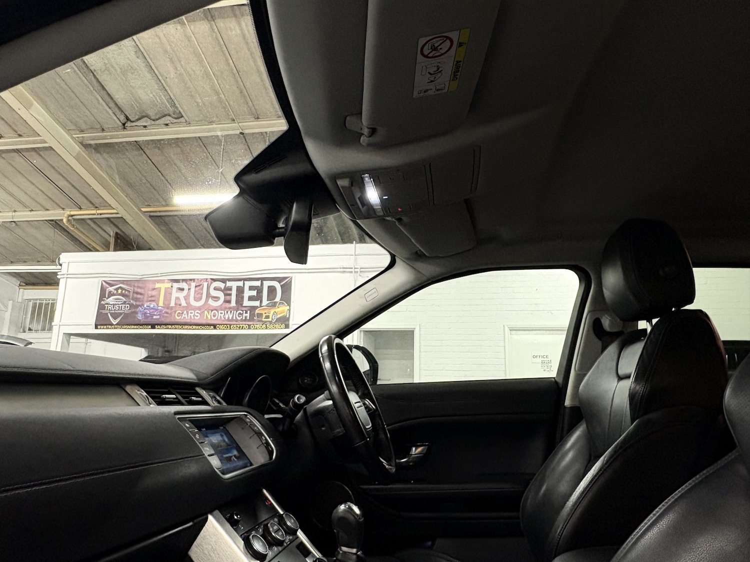 Used Land Rover Range Rover Evoque 2018 for sale - 77303681: Photo 43