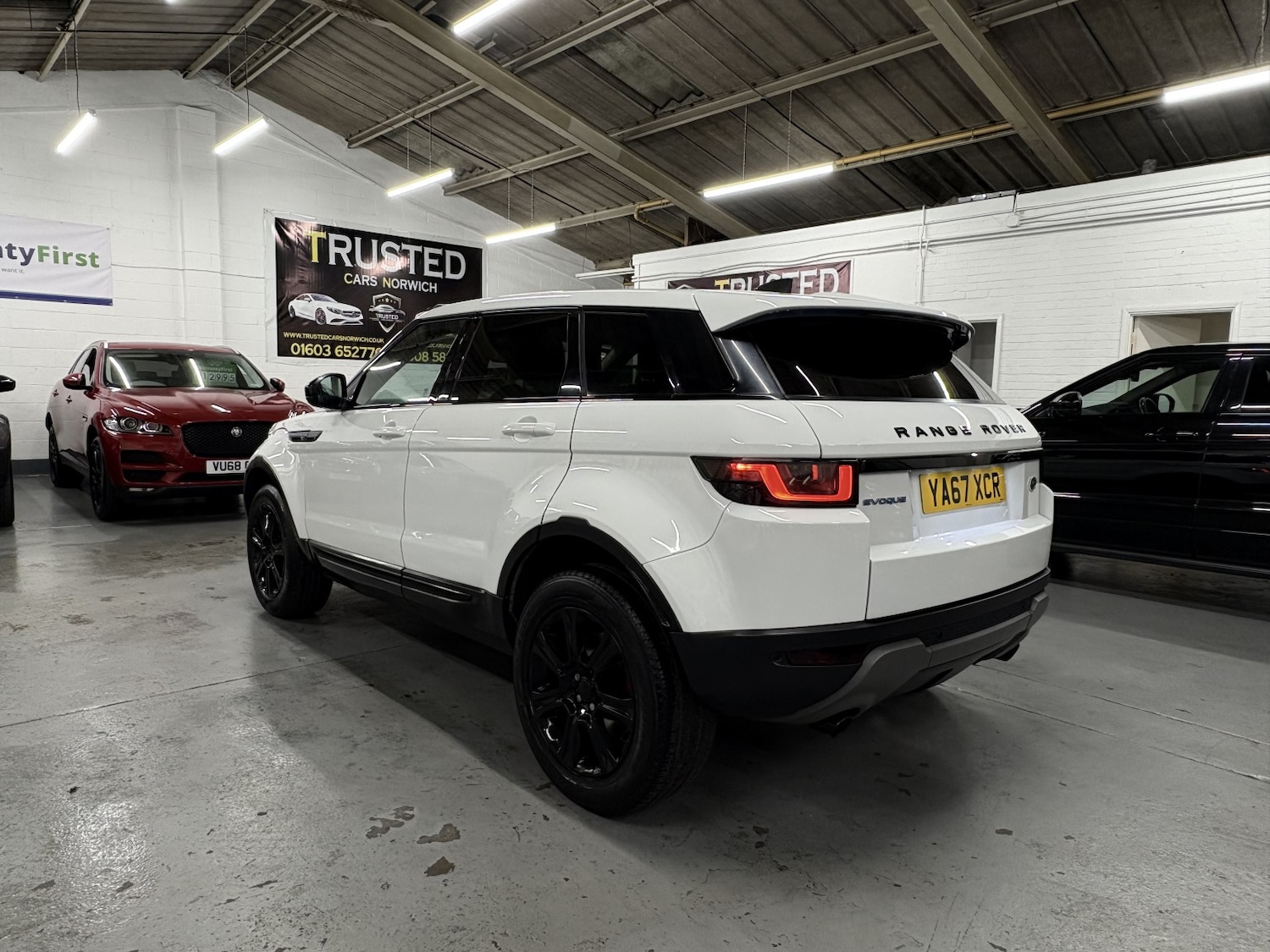Used Land Rover Range Rover Evoque 2018 for sale - 77303681: Photo 5