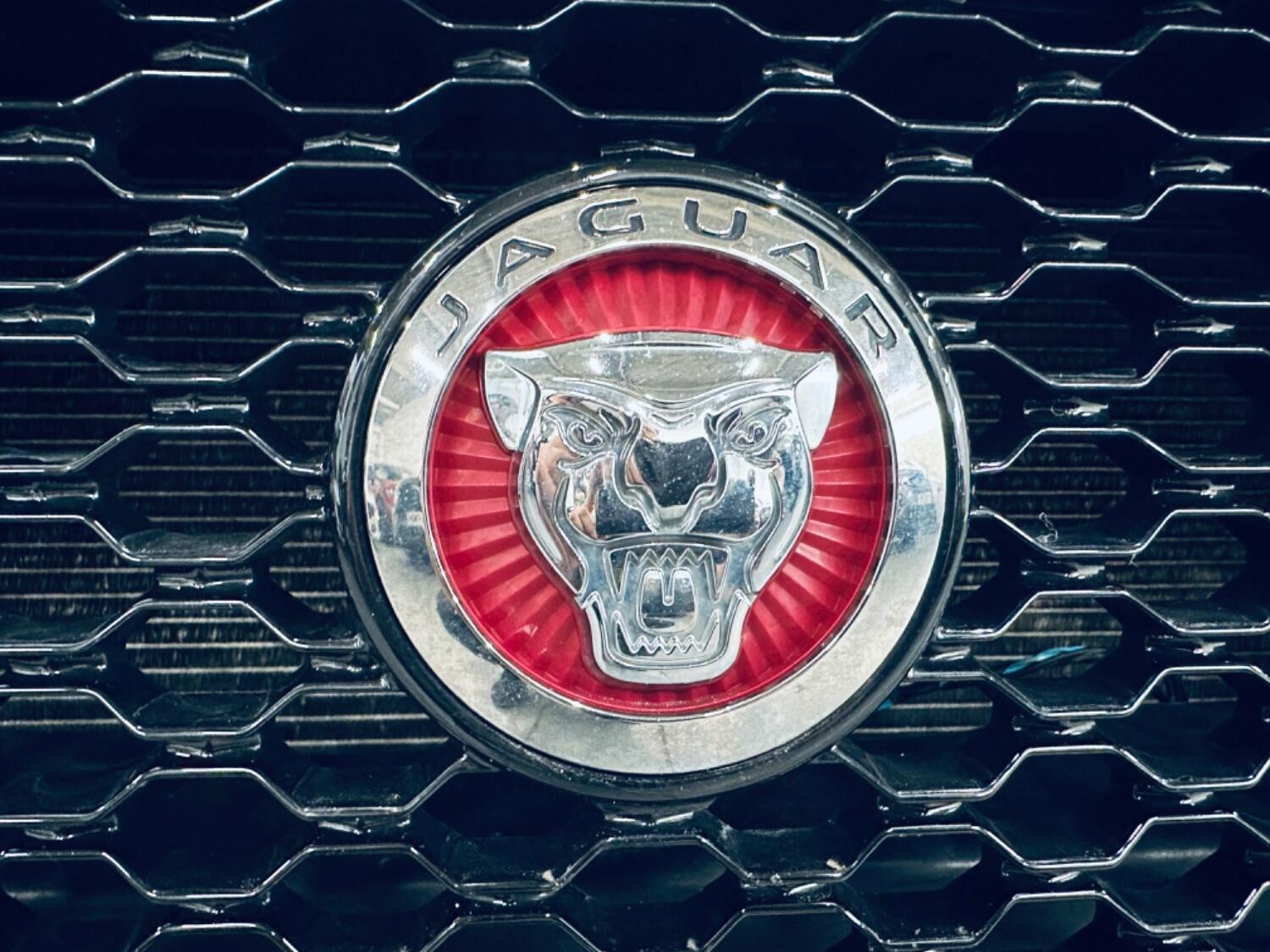 Used Jaguar XE 2017 for sale - 76397017: Photo 25