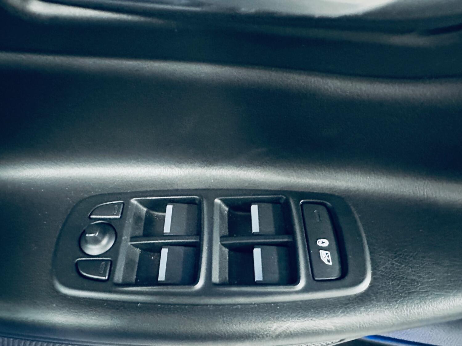 Used Jaguar XE 2017 for sale - 76397017: Photo 49