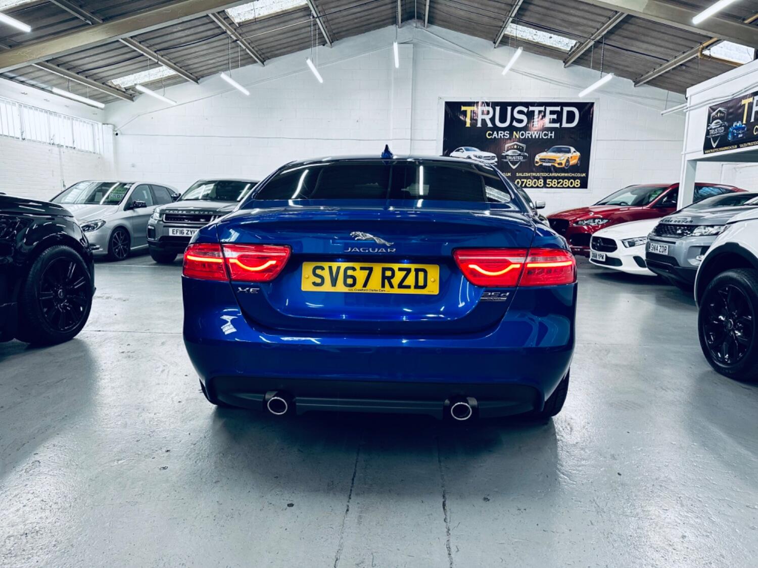 Used Jaguar XE 2017 for sale - 76397017: Photo 6