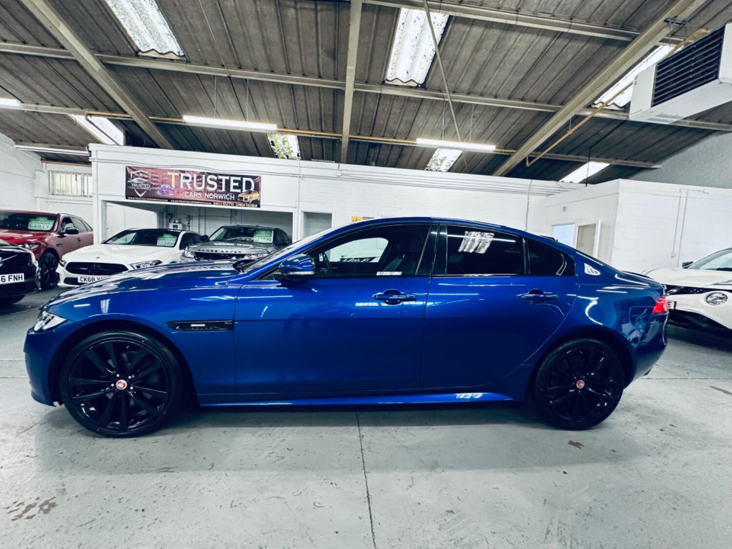 Used Jaguar XE 2017 for sale - 76397017: Photo 7