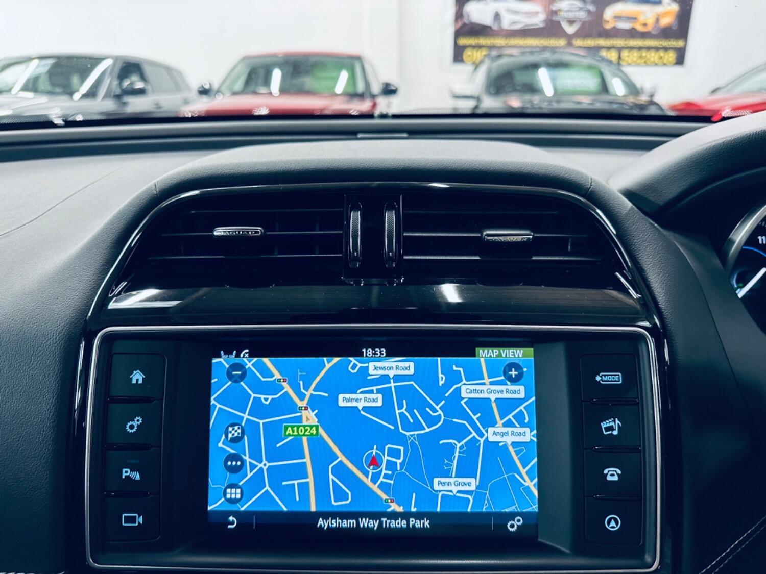 Used Jaguar XE 2017 for sale - 76397017: Photo 78