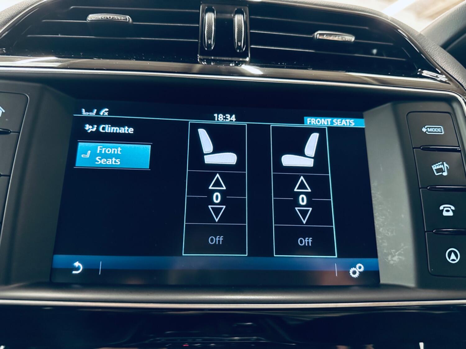 Used Jaguar XE 2017 for sale - 76397017: Photo 87