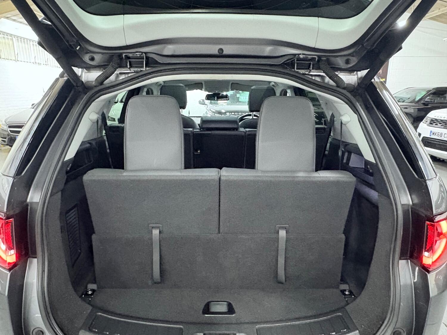 Used Land Rover Discovery Sport 2018 for sale - 76407601: Photo 15