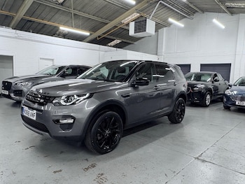 Used Land Rover Discovery Sport 2018 for sale - 76407601: Photo