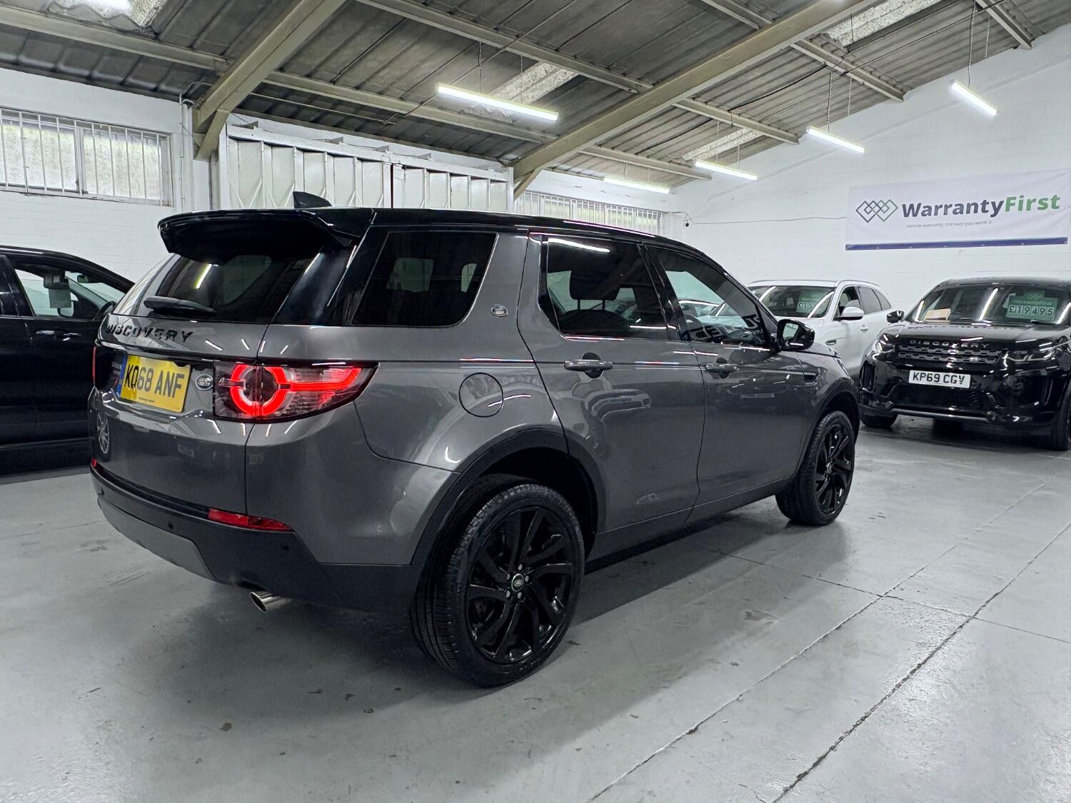 Used Land Rover Discovery Sport 2018 for sale - 76407601: Photo 3