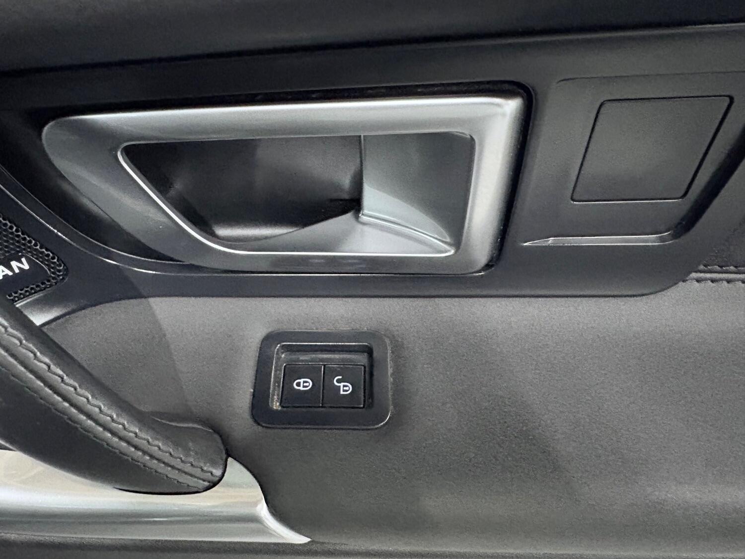 Used Land Rover Discovery Sport 2018 for sale - 76407601: Photo 31