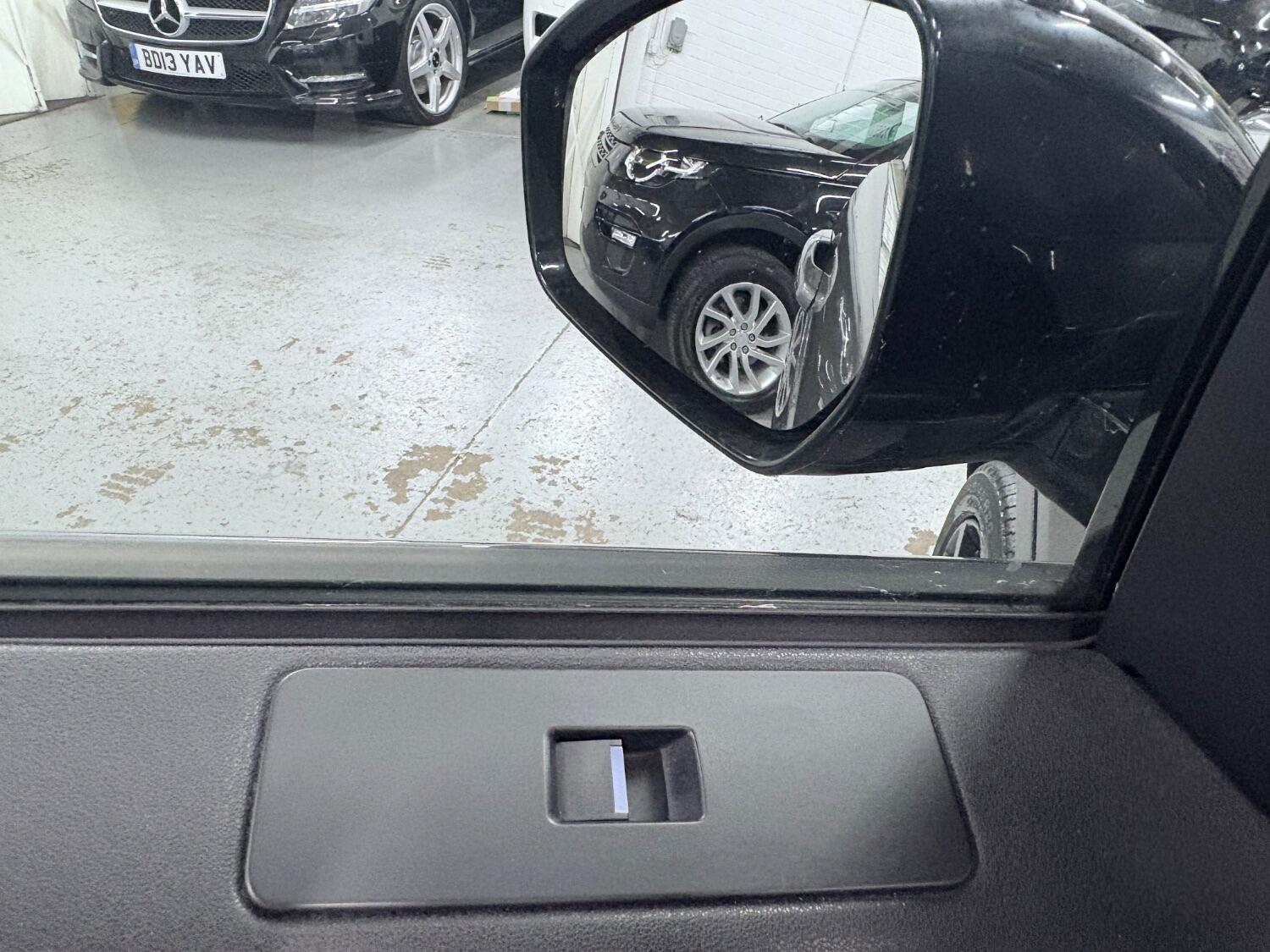 Used Land Rover Discovery Sport 2018 for sale - 76407601: Photo 43