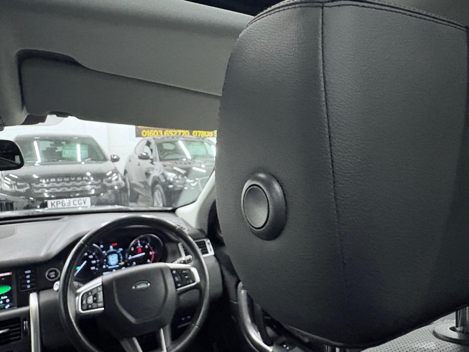 Used Land Rover Discovery Sport 2018 for sale - 76407601: Photo 64