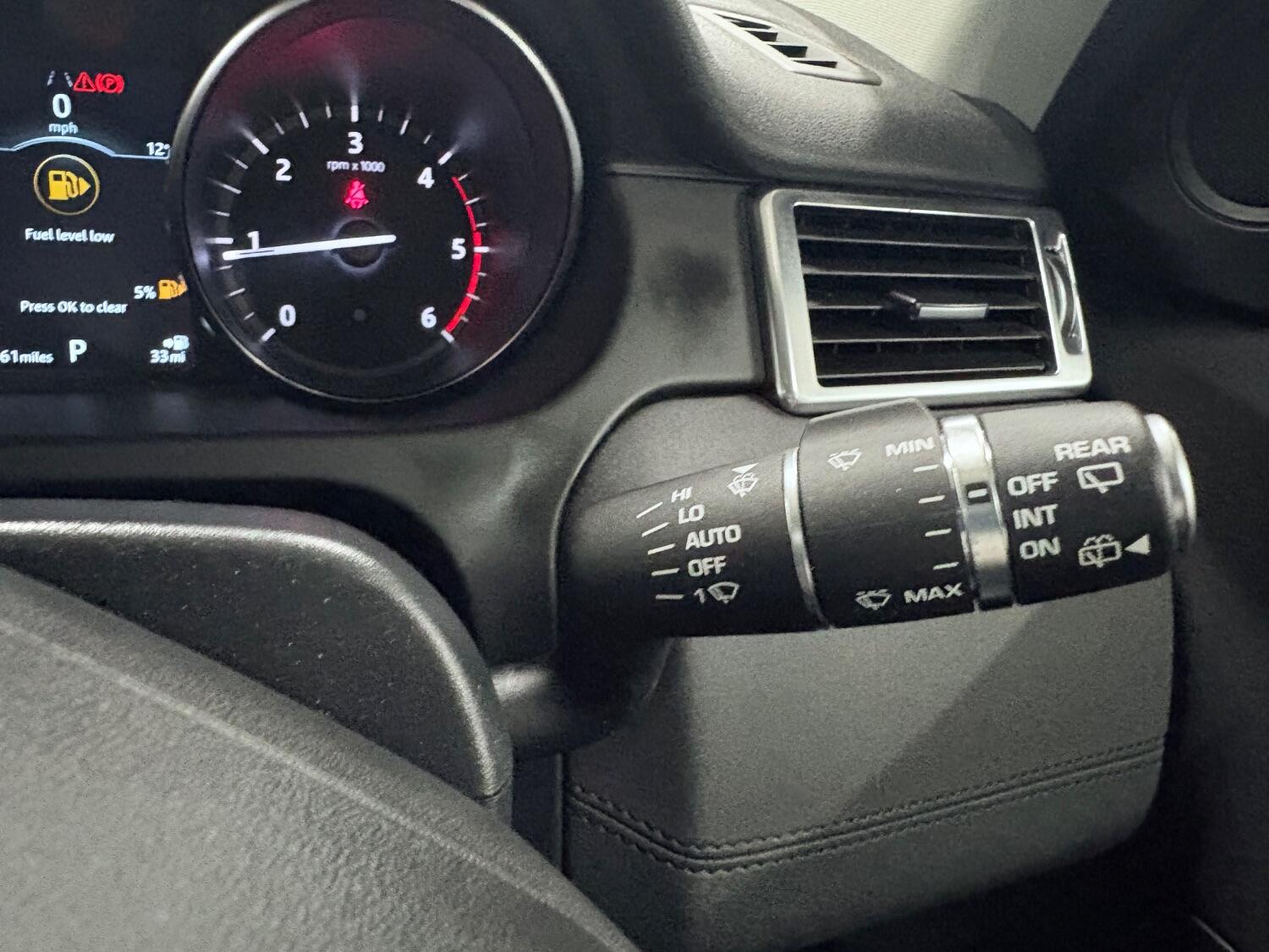 Used Land Rover Discovery Sport 2018 for sale - 76407601: Photo 75