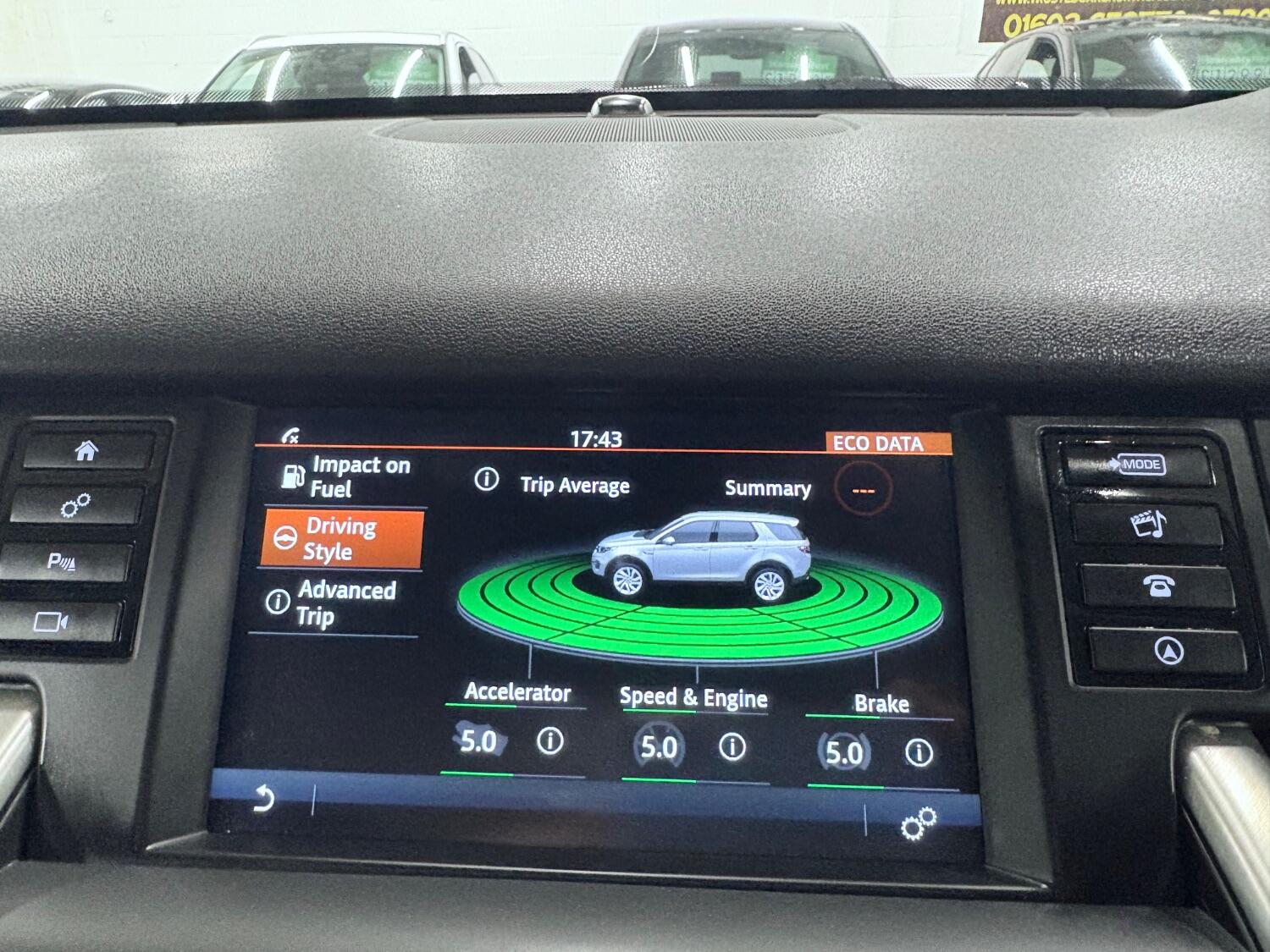 Used Land Rover Discovery Sport 2018 for sale - 76407601: Photo 78