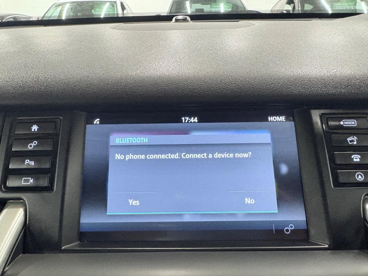 Used Land Rover Discovery Sport 2018 for sale - 76407601: Photo 85