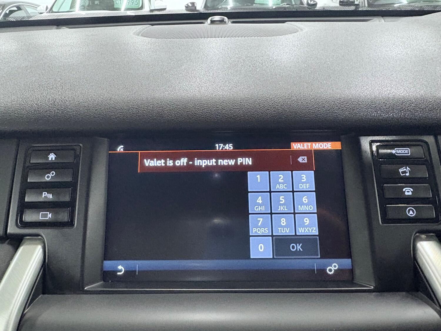 Used Land Rover Discovery Sport 2018 for sale - 76407601: Photo 95