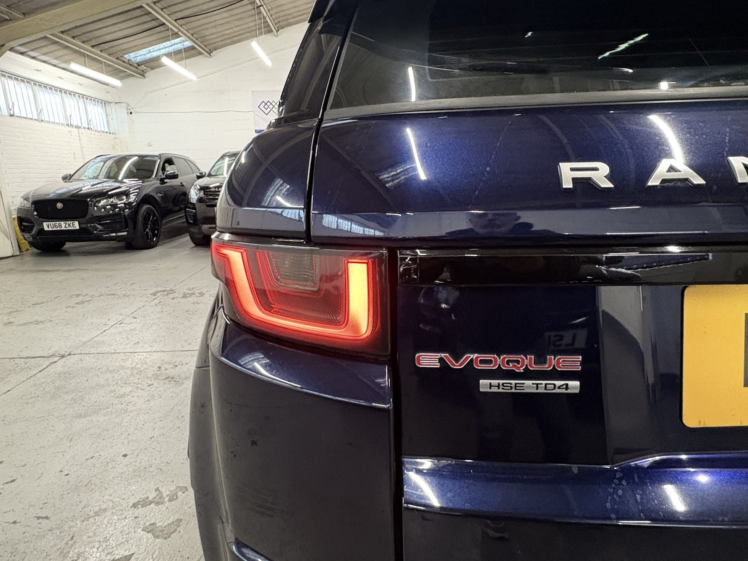 Used Land Rover Range Rover Evoque 2016 for sale - 77028031: Photo 20