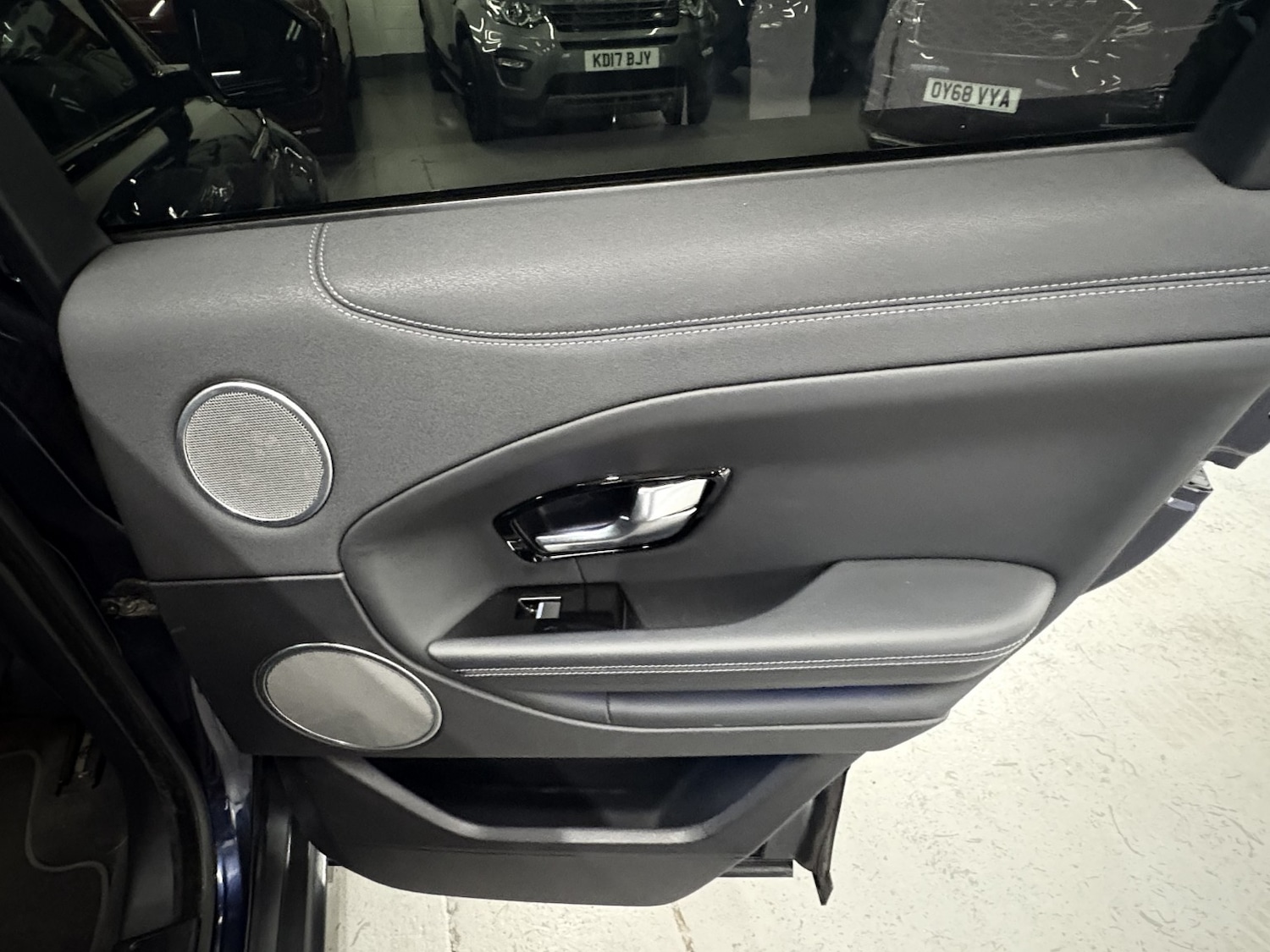 Used Land Rover Range Rover Evoque 2016 for sale - 77028031: Photo 56