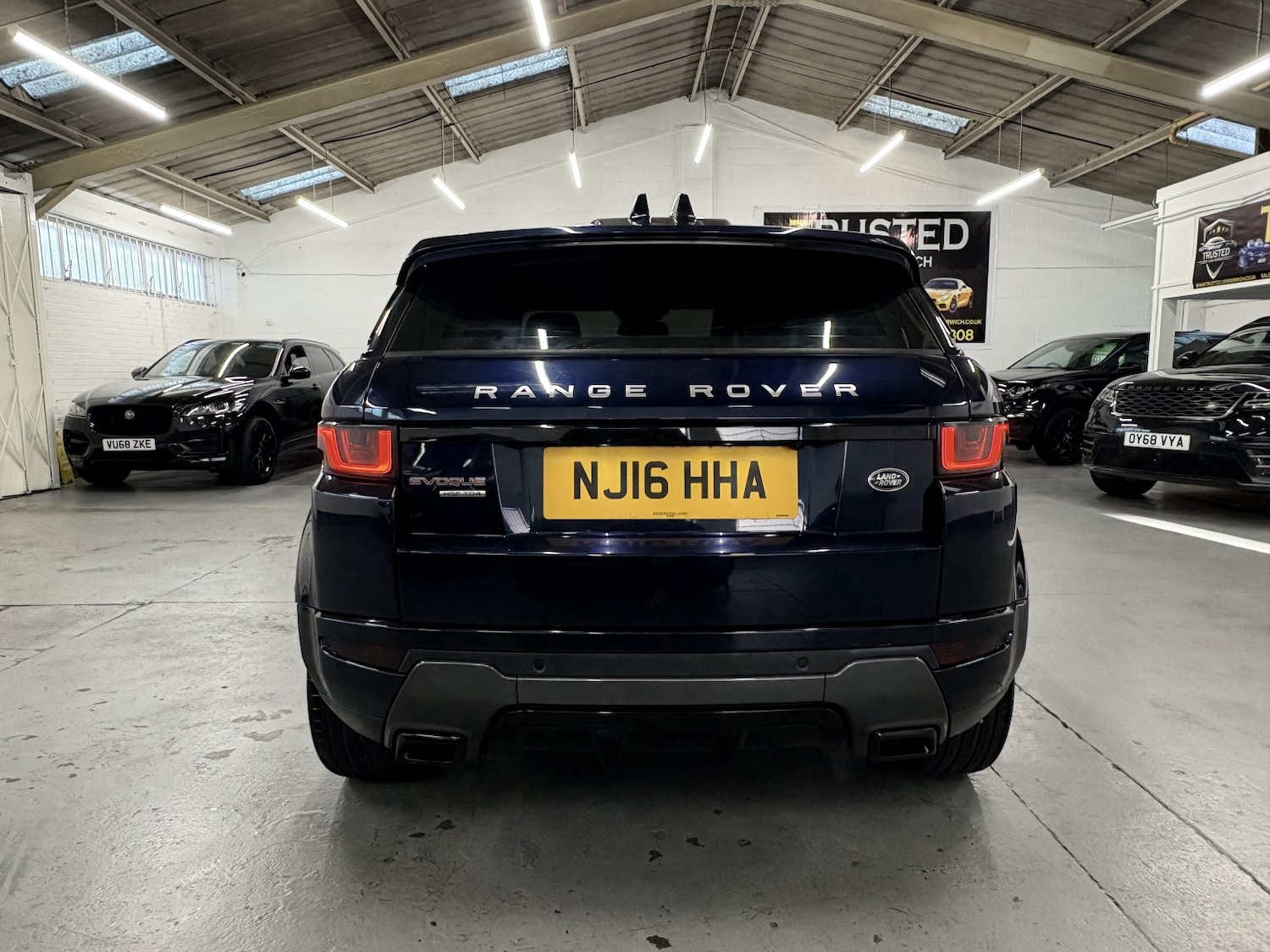 Used Land Rover Range Rover Evoque 2016 for sale - 77028031: Photo 7