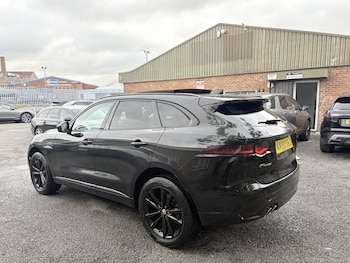 Used Jaguar F-Pace 2019 for sale - 78864938: Photo
