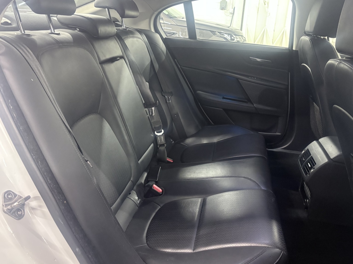 Used Jaguar XE 2017 for sale - 77129516: Photo 65