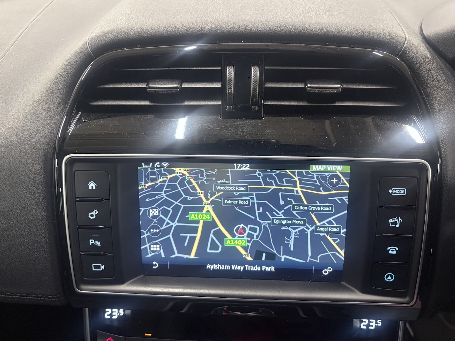 Used Jaguar XE 2017 for sale - 77129516: Photo 95