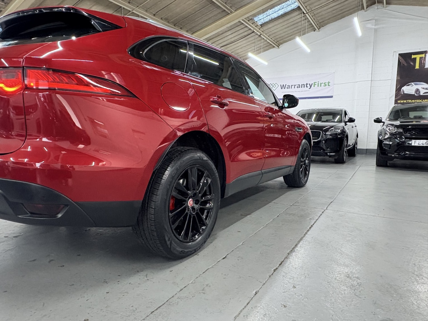 Used Jaguar F-Pace 2018 for sale - 76863890: Photo 20