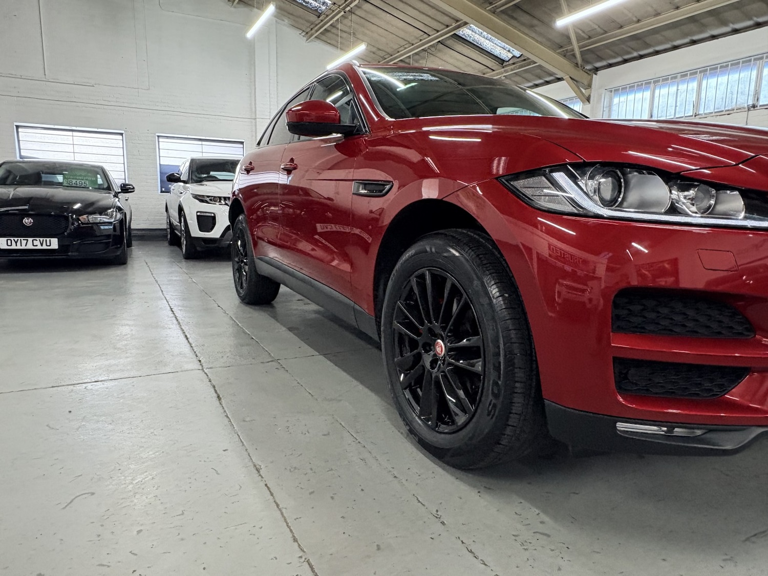 Used Jaguar F-Pace 2018 for sale - 76863890: Photo 24