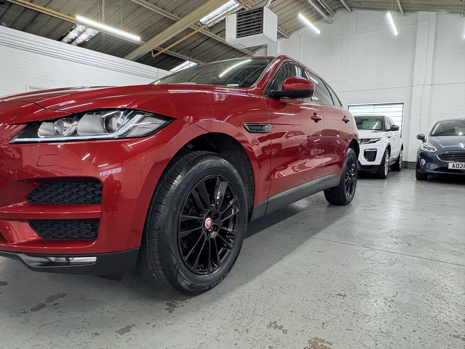 Used Jaguar F-Pace 2018 for sale - 76863890: Photo 25