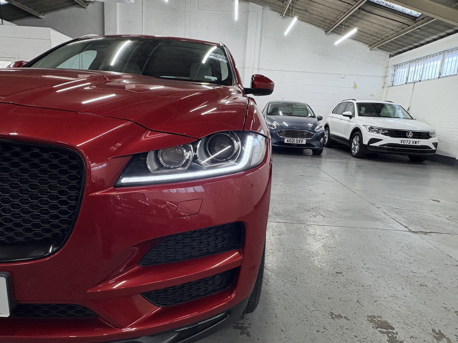 Used Jaguar F-Pace 2018 for sale - 76863890: Photo 38