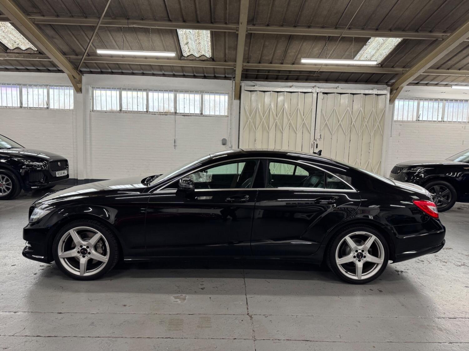 Used Mercedes-Benz CLS 2013 for sale - 76407578: Photo 8