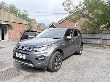 Used Land Rover Discovery Sport 2018 for sale - 78820688: Photo