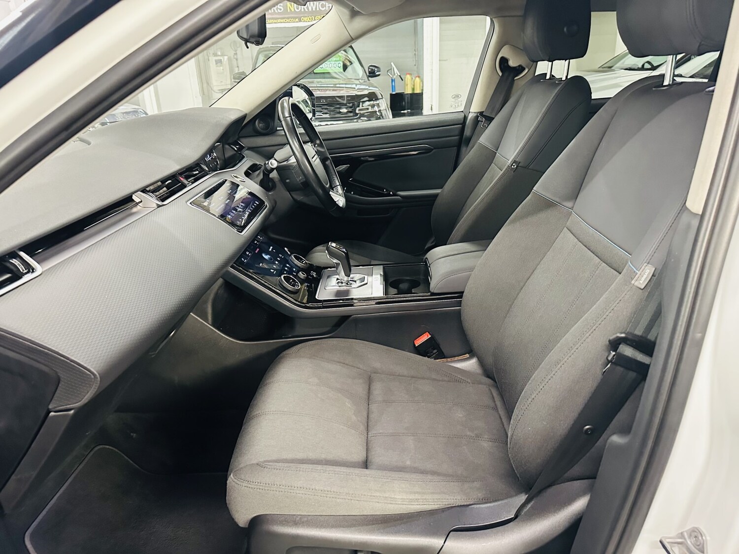 Used Land Rover Range Rover Evoque 2019 for sale - 78182905: Photo 34