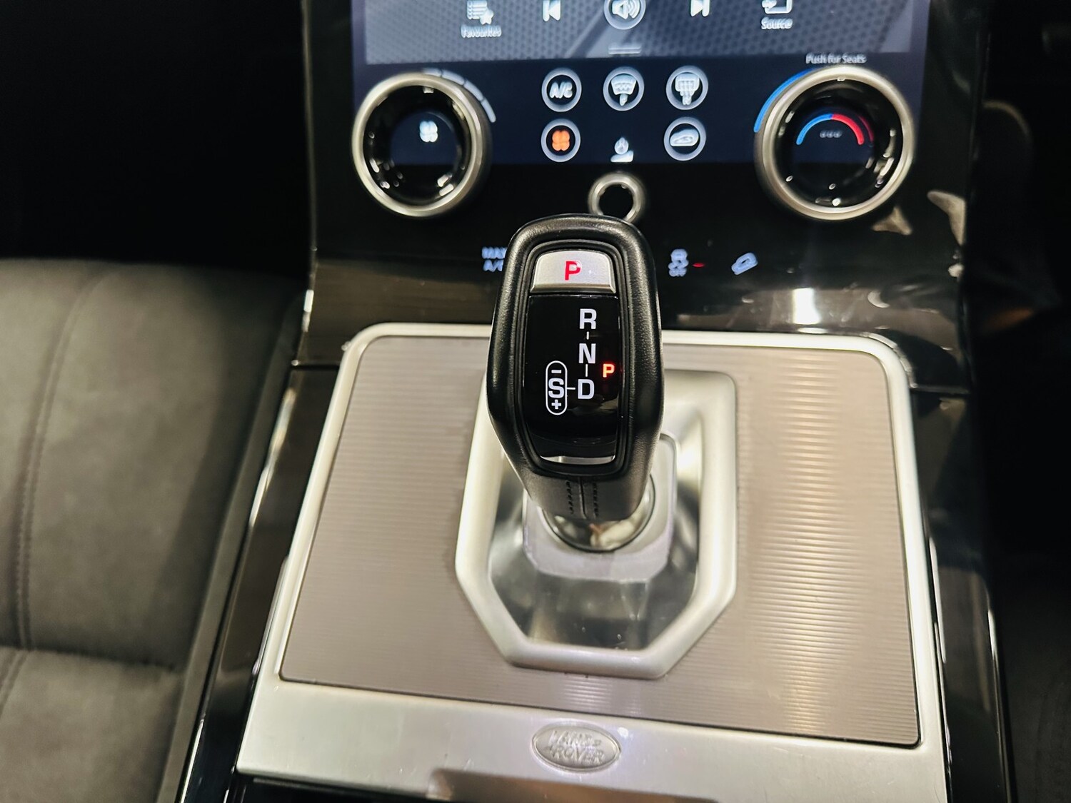 Used Land Rover Range Rover Evoque 2019 for sale - 78182905: Photo 58