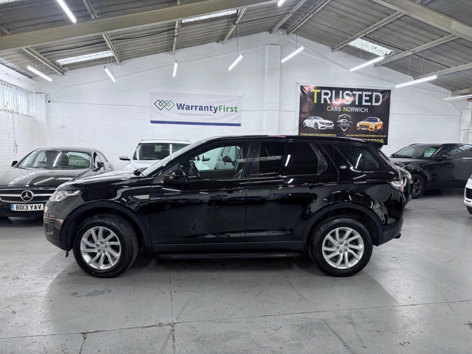 Used Land Rover Discovery Sport 2018 for sale - 76407467: Photo 12