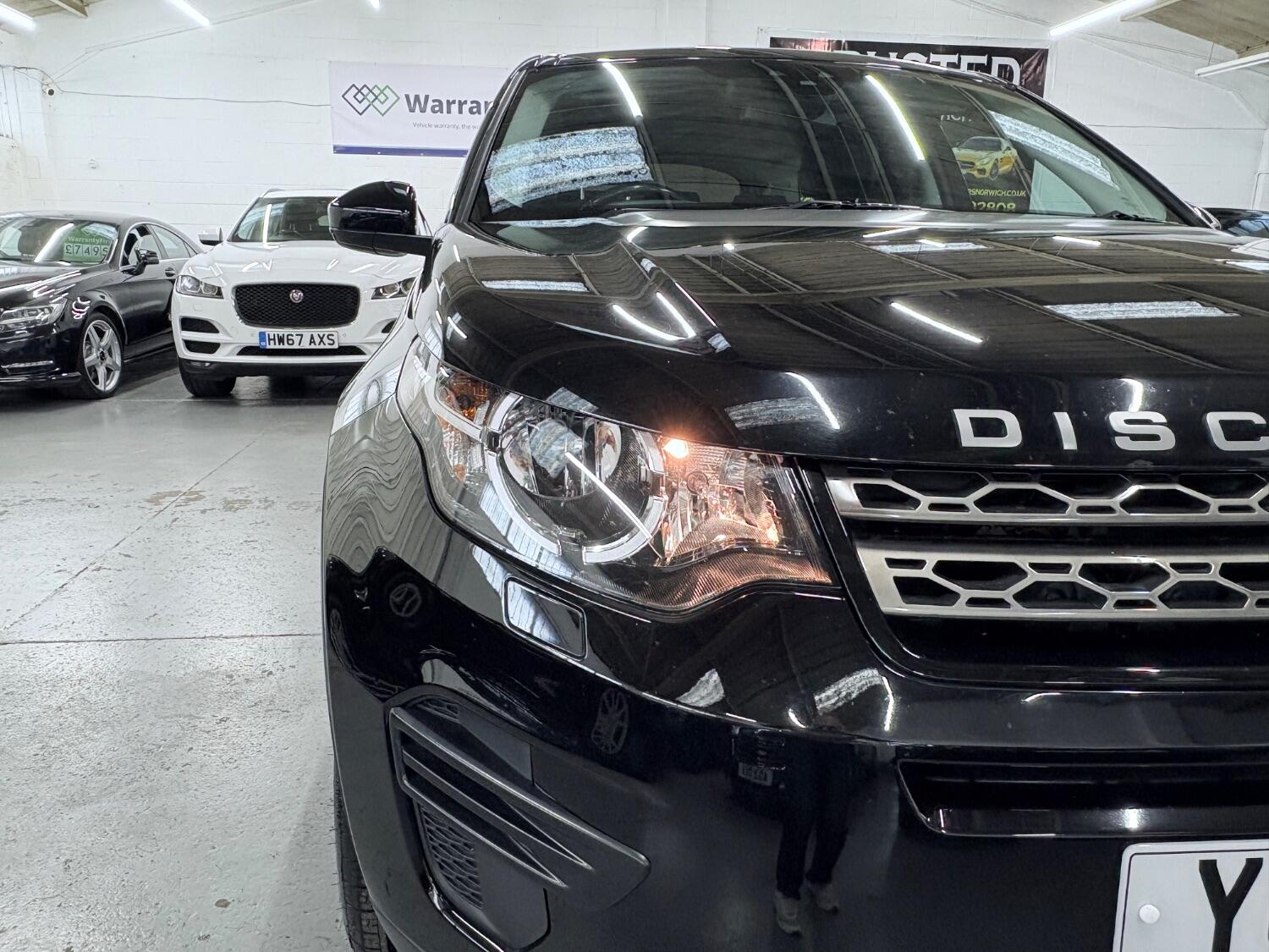 Used Land Rover Discovery Sport 2018 for sale - 76407467: Photo 13