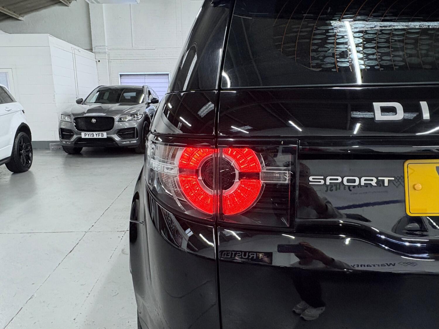 Used Land Rover Discovery Sport 2018 for sale - 76407467: Photo 19