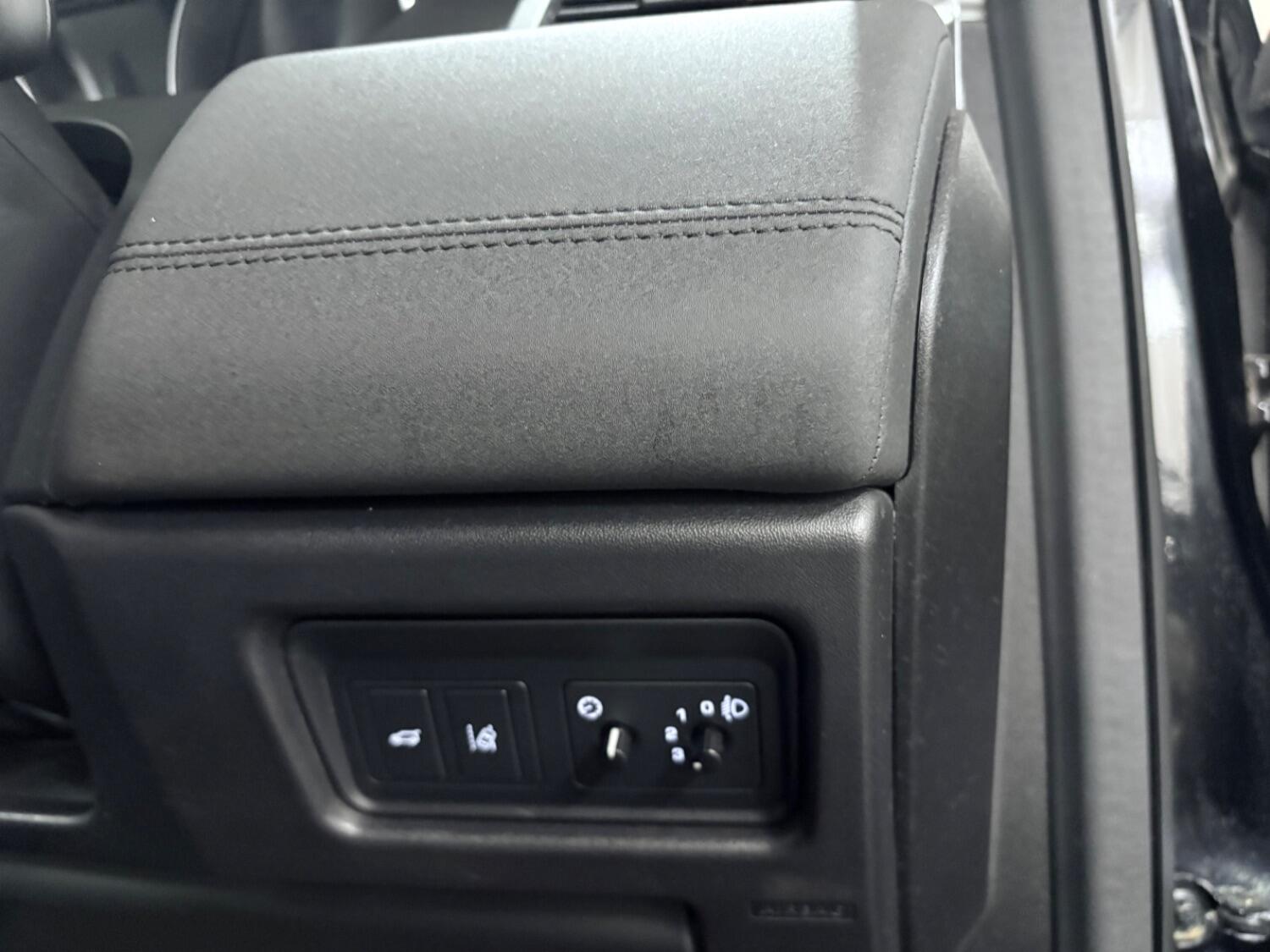 Used Land Rover Discovery Sport 2018 for sale - 76407467: Photo 38