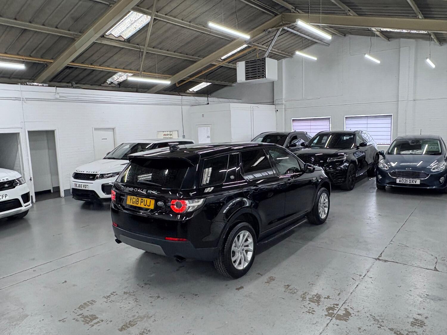 Used Land Rover Discovery Sport 2018 for sale - 76407467: Photo 4