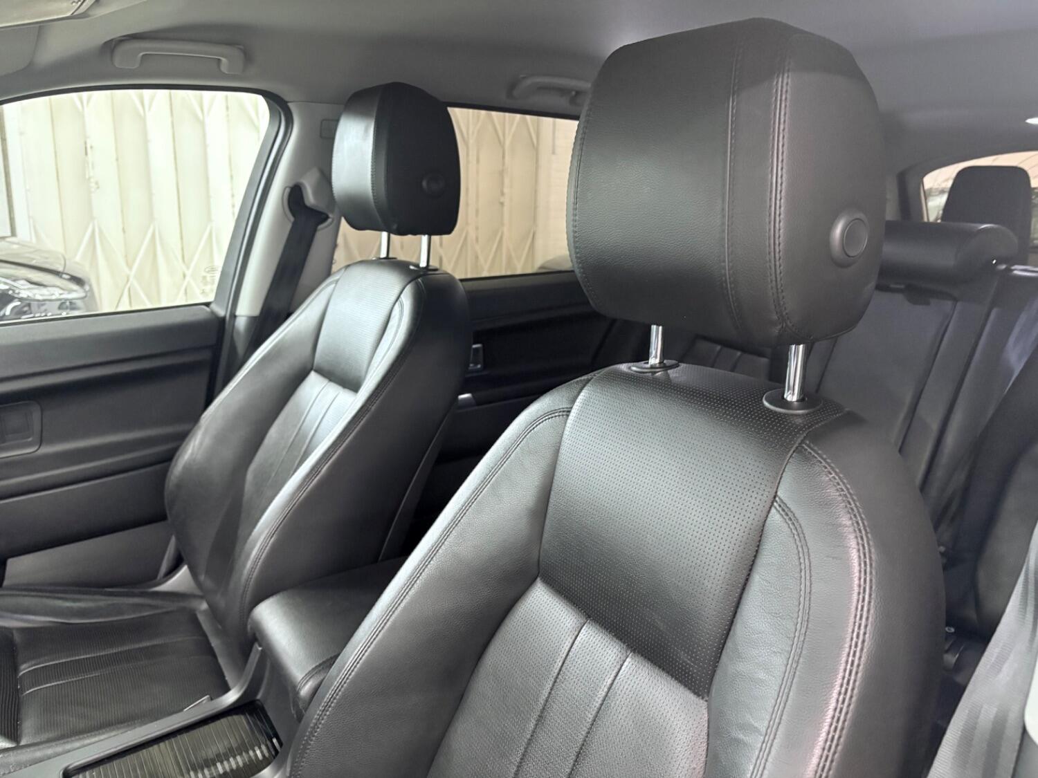 Used Land Rover Discovery Sport 2018 for sale - 76407467: Photo 49